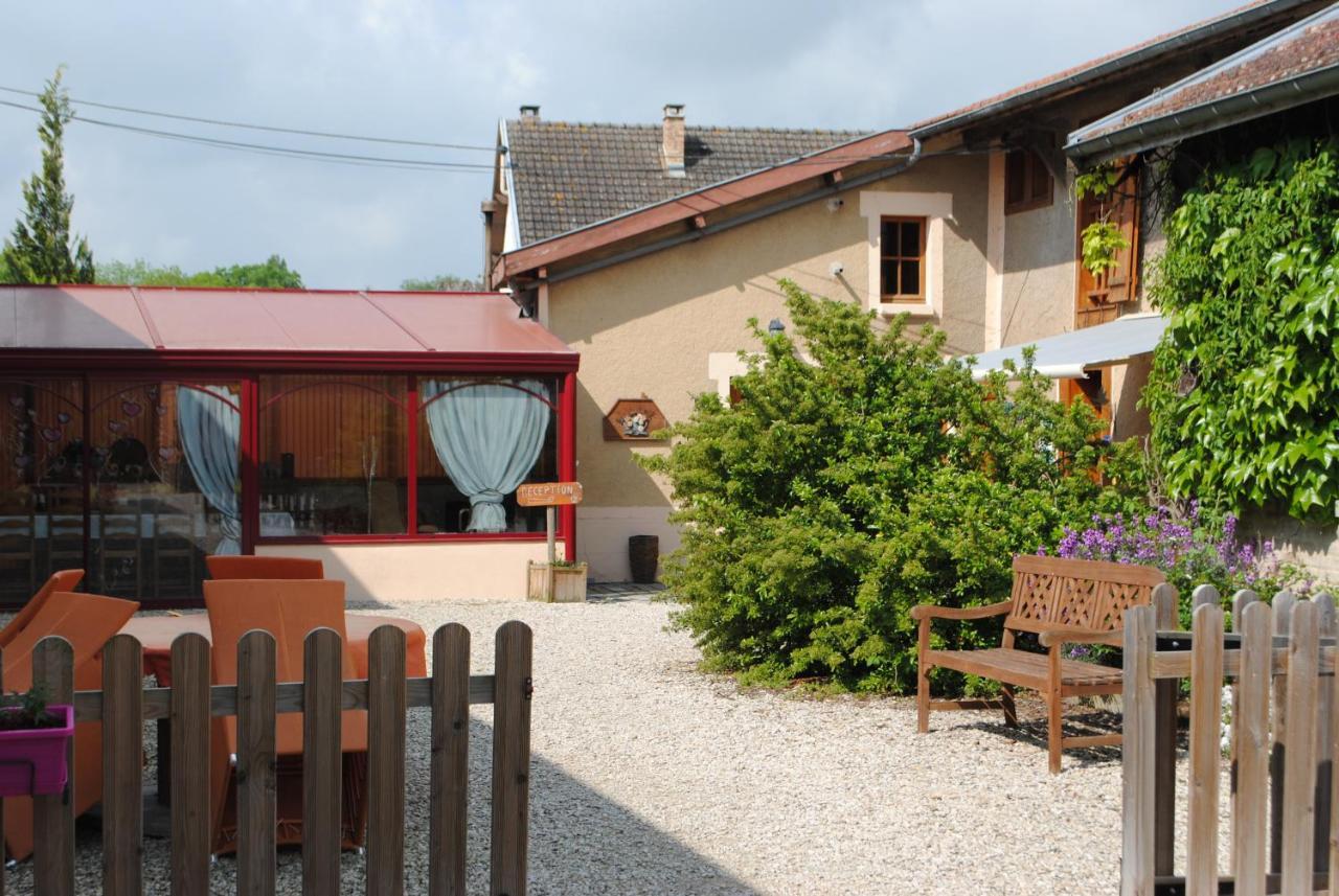 Saint-Germain-la-Ville Les Perrieres B&B 외부 사진